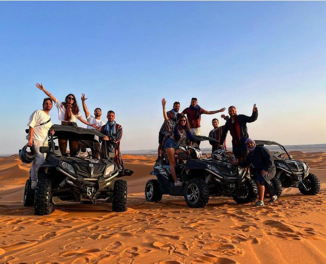 Nomada Domes Camp With Airco Hotel Merzouga Luaran gambar